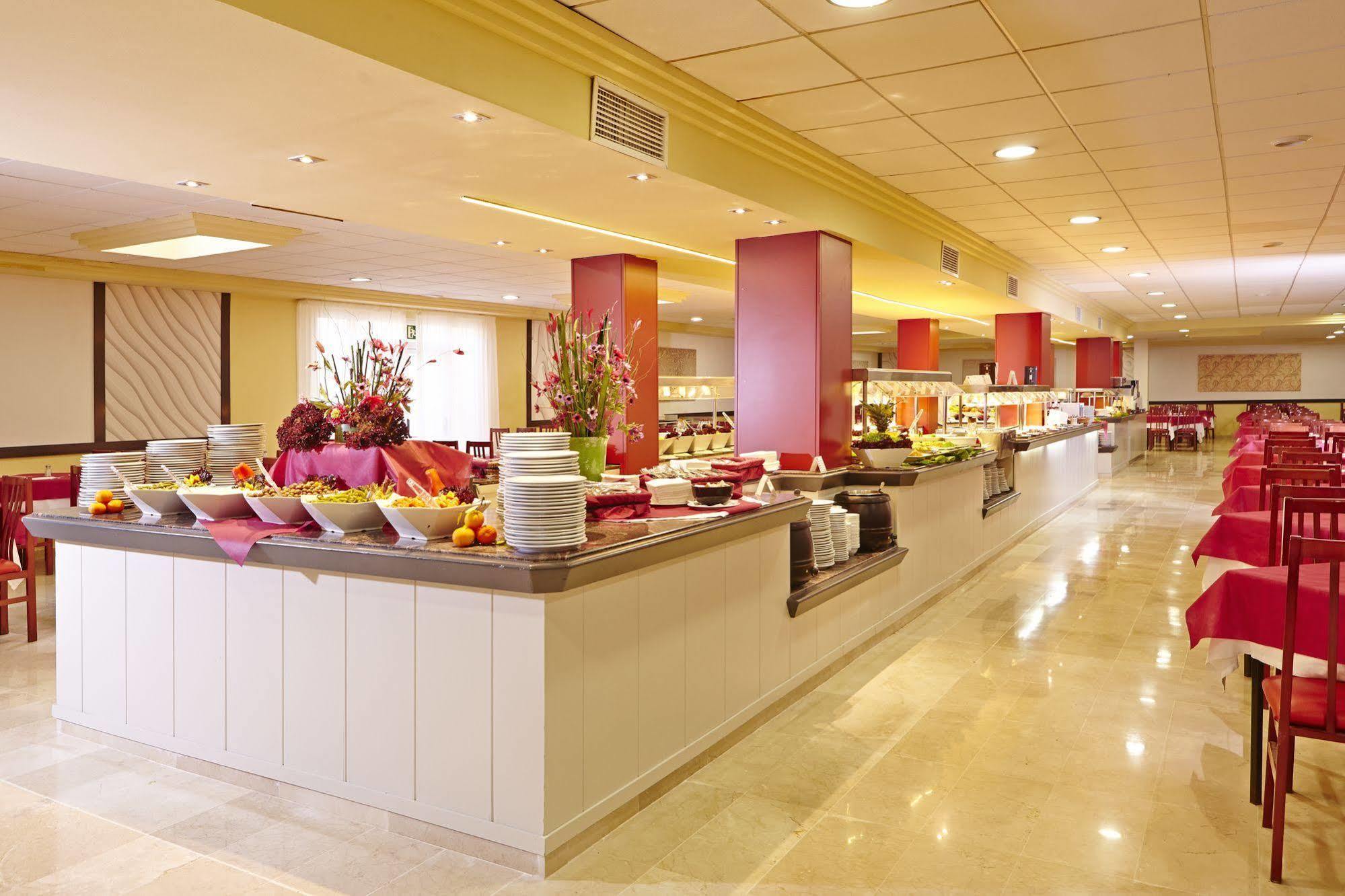 Hotel Sahara Nubia Gobi Ses Cadenes Exteriér fotografie Buffet
